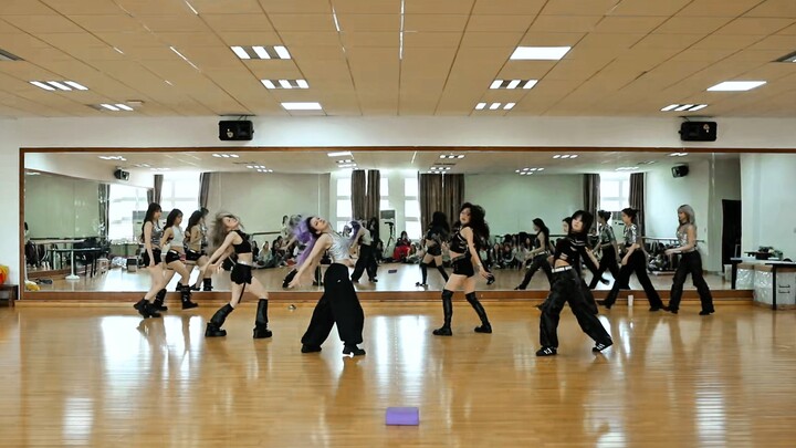 【Zhejiang Finance TNT】ใครจะอดใจไหวเมื่อเห็นสาวสวยชาวอเมริกันเชื้อสายยุโรปเช่นนี้ที่ไซต์ประเมินผล!!!