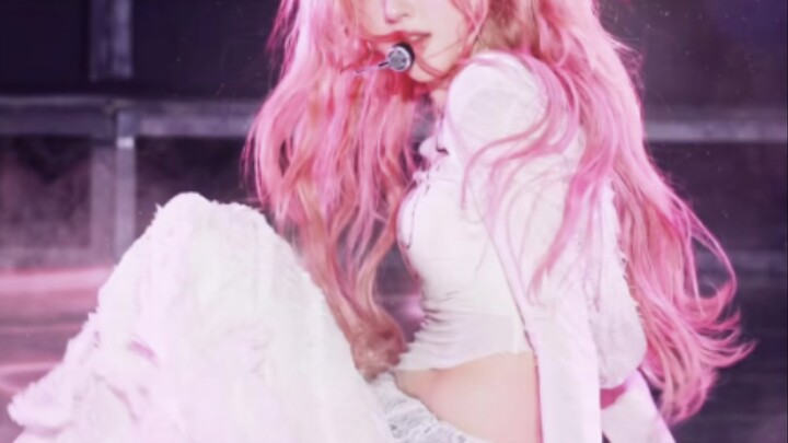 “So similar to the backup dancers, it’s hard to tell who’s the actual idol”
