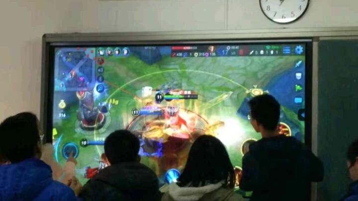 كان في الأصل لعبة منافسة عادلة 5 ضد 5، لكن فجأة أصبحت غير عادلة!