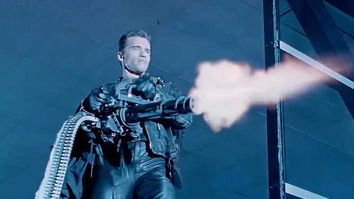 Những tình tiết phi lý trong phim: Sức công phá của đại bác bị giảm sút nghiêm trọng, chỉ cần hết đạ