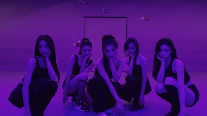 CHESHIRE - ITZY Official Dance Choreography