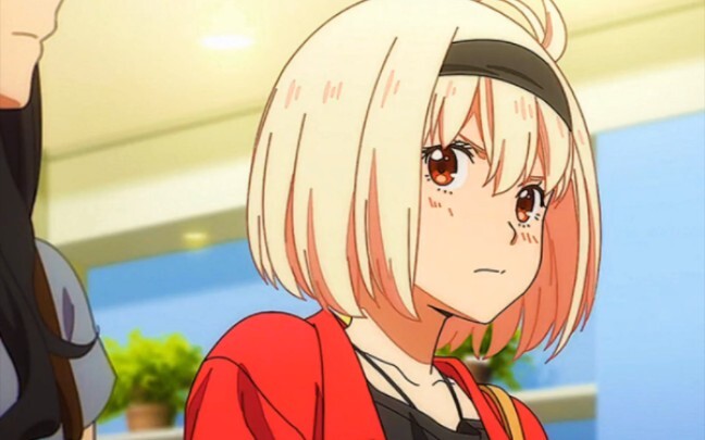 Takina: Chizuka looked at my panties, I want to look back