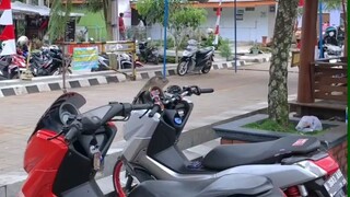 Pasukan soto dan kopi anget , kalo panas ya kamu pas lagi ngiri chuakzz