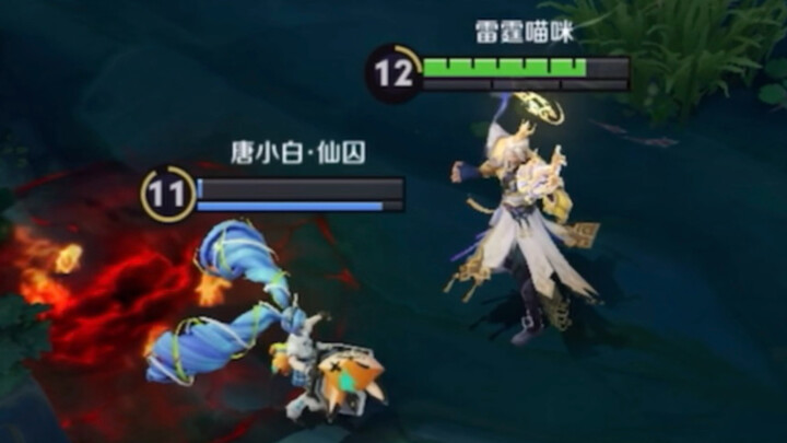 เด็กๆ ยืนอยู่ข้างหลังฉัน!