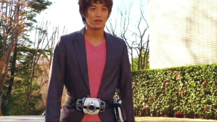 Xiao Ming: I'll give you this watch and I'm leaving. Zi-O:? ?