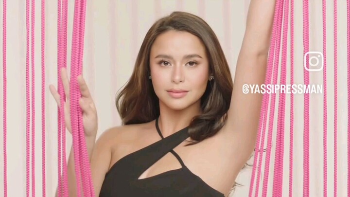 Yassi Pressman