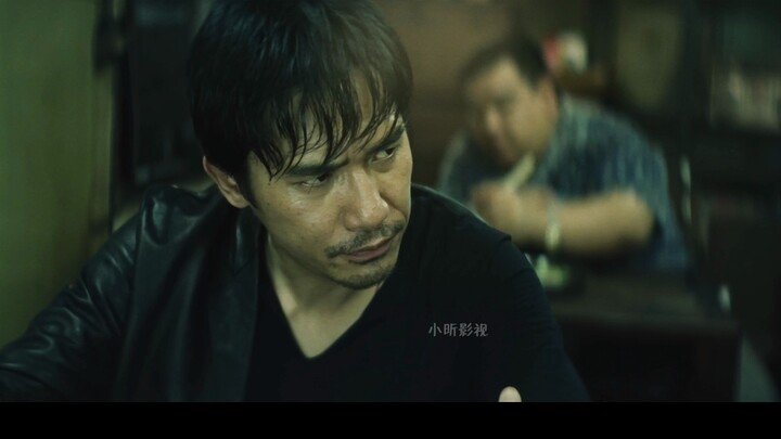 Police and a mob undercover agent finally clash head-on! #ClassicHongKongFilm #AndyLau #TonyLeungChi