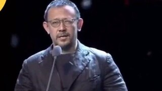 “也许你们不认识我，但他们的脏话都是我教的！”