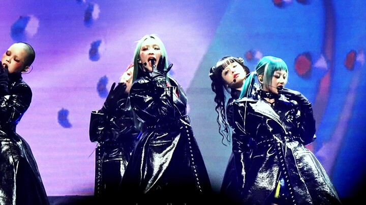 [XG] I'd be heartbroken if anyone missed this glove-biting scene, okay? | 4K facecam live-action foo