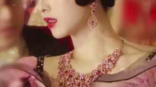 Cuối cùng cũng hiểu tại sao cô ấy có thể trở thành hình mẫu cho phẫu thuật thẩm mỹ?!