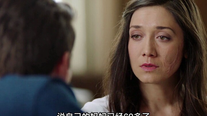 Seorang gadis pergi ke klinik bedah plastik untuk menjalani operasi demi menikahi anak orang kaya, t