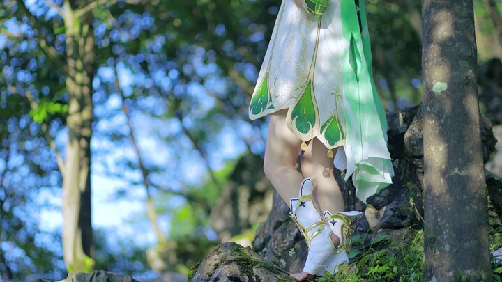 Guess: Did Little Grass God step in cow poop?