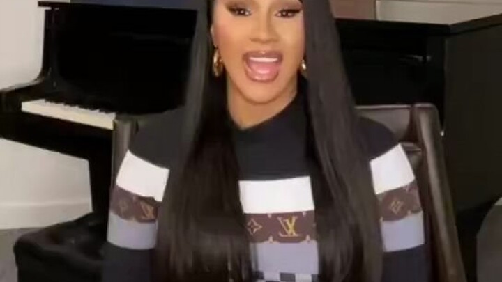 Cardi B greets Chinese fans