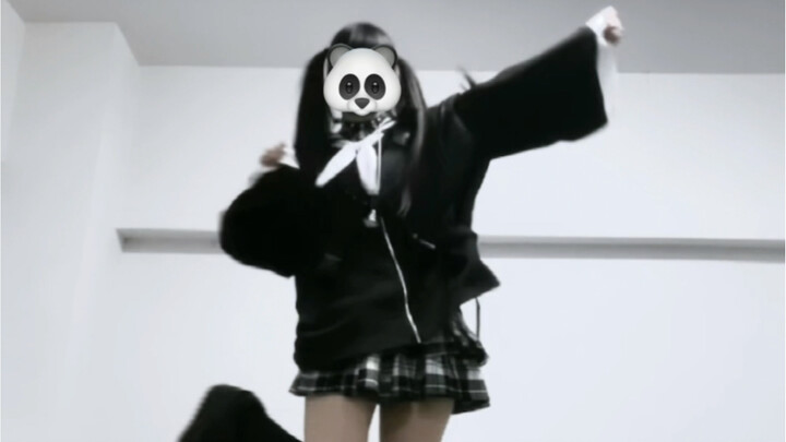 (ᕱ◍・∞・ ◍ᕱ)我蹦！