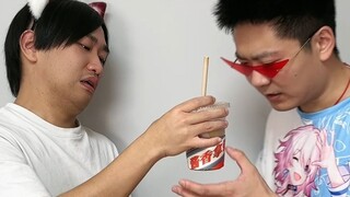 很高贵，在宿舍只喝酱香拿铁