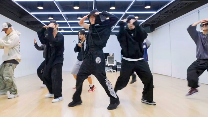 【ATEEZ】ห้องซ้อมเต้นเพลงใหม่ WORK!