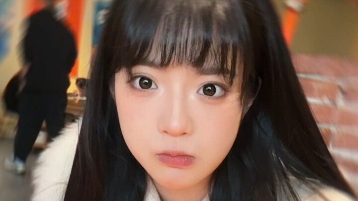 Love-struck folks, come listen!!!