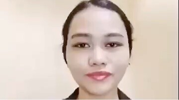 Meet Teacher Bry! She’s good with kids and beginner level 😊