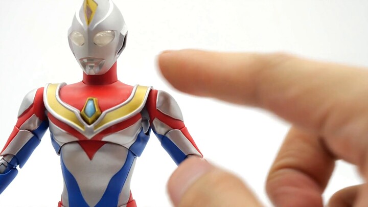 [SHF Real Bone Sculpture Dyna Ultraman] The Hong Kong version has arrived. It feels a bit heavy to h