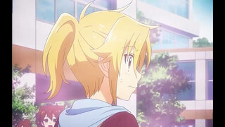 女子学院里的南梁