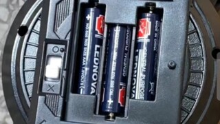 国产亚克驱动器背面及电池仓