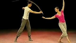 要看就看专业的！唐诗逸北舞古典舞《周郎小乔》教学欣赏！