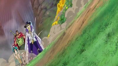 Monkey D Luffy first time uses Gear 4.  - Bounce Man Luffy VS Doflamingo