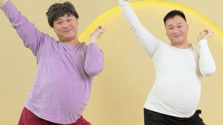 ปีใหม่แล้ว รอพี่ชายฉันมานานจนได้ให้เขาถ่ายวิดีโอสักที!