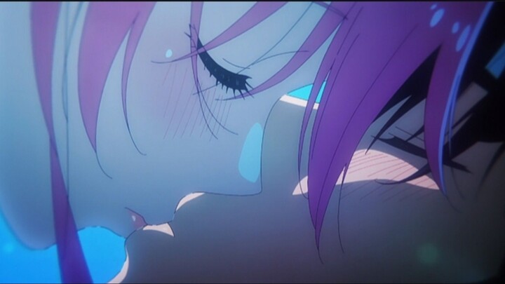 18+ Ciuman paling Hot 🔥🔥