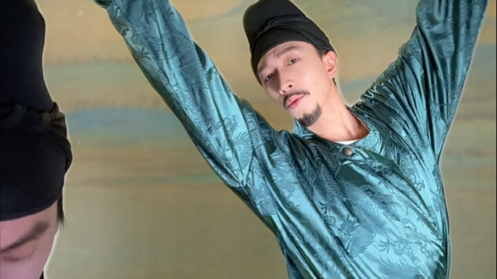 Tiba-tiba terdengar suara nyanyian di tepi sungai...