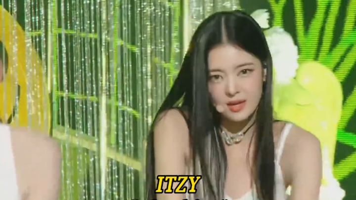 Different vibes for the same part in girl group songs— which version do you prefer? #BLACKPINK #aesp