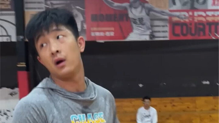 Đấu tay đôi với Thủ Nguyên