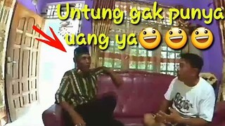 Viral mantan DPRD Way kanan kena hipnotis lucu terekam kamera