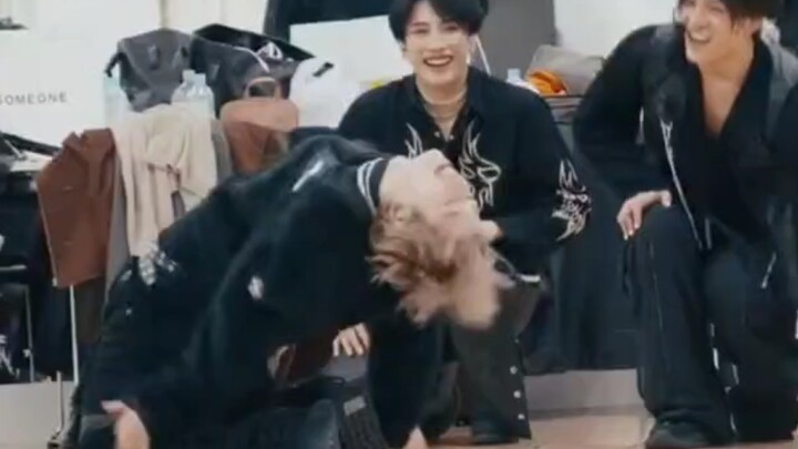 【TJBB】vo的职业素养：排练时做per的舞替