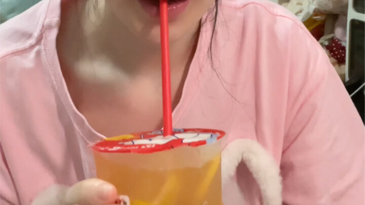 [Little Stone, So Cutesy Yet Fierce] Is Sticky Rice Lemon Tea Really That Bad?