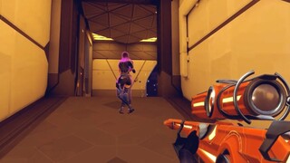 ฉันเคยมีเพื่อนออนไลน์ผู้หญิงที่กลัวการเข้าสังคม จนกระทั่งเธอได้เห็นฉันเล่นเกมจนถล่มคู่ต่อสู้