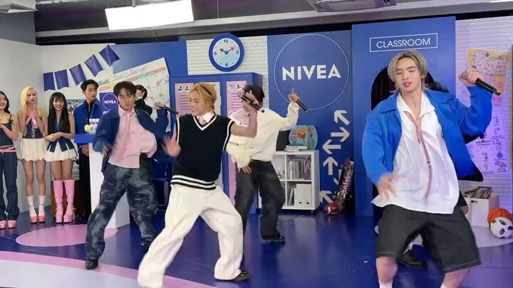 【LYKN】240910 วันนี้เมื่อปีที่แล้ว ขึ้นแสดงเพลง Charm ต่อหน้า 4EVE และ Est