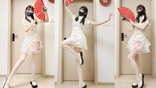 Cô gái mặc sườn xám đã đến rồi! Chúc mọi người năm mới vui vẻ (ᕑᗢᓫ∗)˒【Gửi đến vầng trăng sáng】