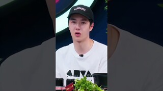 The reaction 🤭🤭🤭 #wangyibo #streetdanceofchinas5