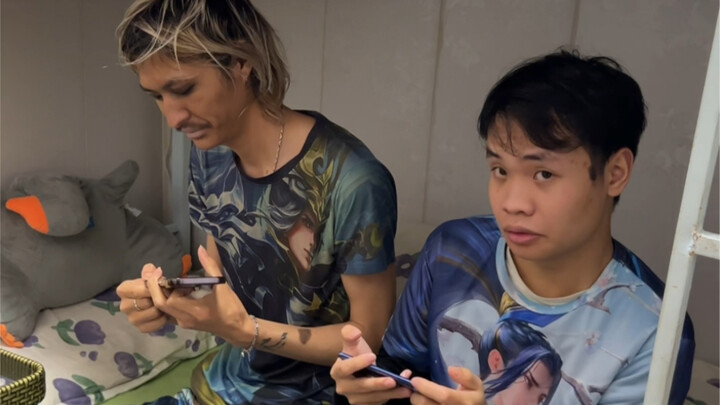 The "Anti-Establishment" Phenomenon Surrounding Mozi in the Chinese Server