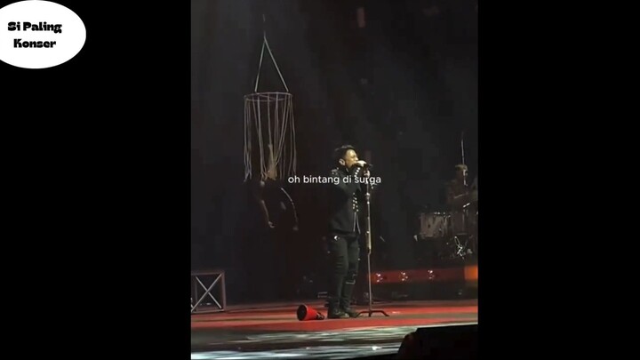 Song by : Michelle Pelamonia & Vena Band Title : L.O.V.E