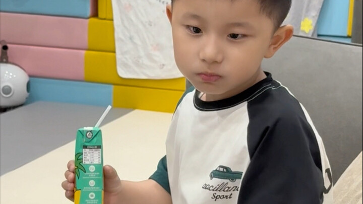 Teacher Nuan Loves Teaching