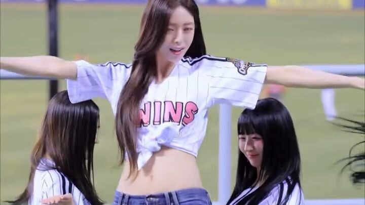 #YUNA(ITZY) - Ice Cream유나님 솔로곡 공연개꿀자리 주신 @maeng9_86 님께 영광을...#260401#ITZY #YUNA
