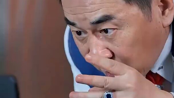 ฮวนฮวน ฉันต้องจัดการคดีเล็กๆ