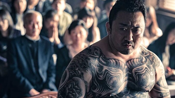 [All Villains] It takes a villain to tame another villain — the South Korean box-office champ, hilar