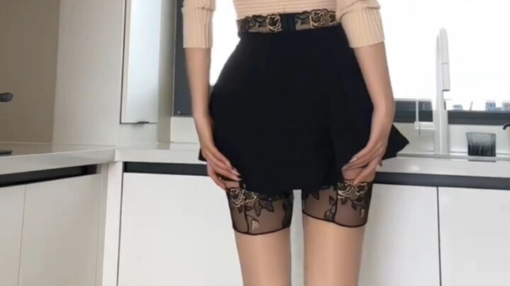 Come on, sis, show it off!