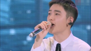 EXO都暻秀D.O.call me baby高能现场，以前怎么没发现都暻秀这个宝藏