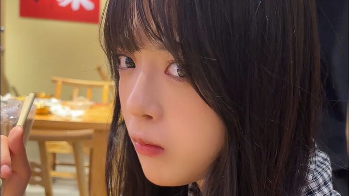 มอบจูบให้เจ้านายหนึ่งร้อยครั้ง