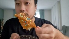 ASMR EATING SOUNDS - CANDY ART LOLLIPOP & PLATE LICK | STORY TIME: I TRADED MY BIRDFEEDER & BIRDCAKE