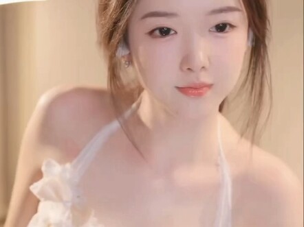 Ruyi Tuantuan’s May 8, 2025 Live Dance Performance: “Heart Fluttering Like a Fawn”